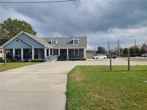 2801 Paris Road, Chalmette, LA, 70043 | Card Image