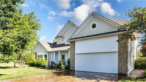 18200 E 191st St, Pleasant Hill, MO, 64080-8583 | Card Image