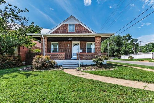 5054 Fyler Ave, Saint Louis, MO, 63139-1104 | Card Image