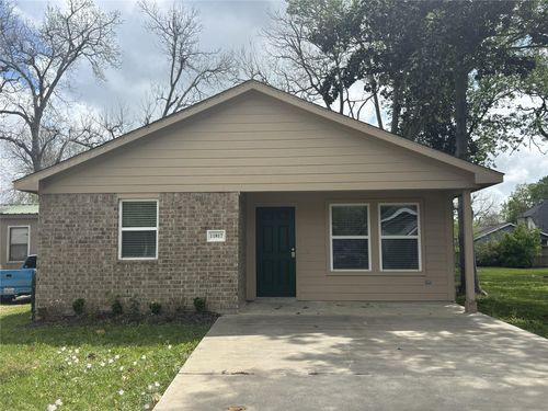 11817 13th St, Santa Fe, TX, 77510-2147 | Card Image
