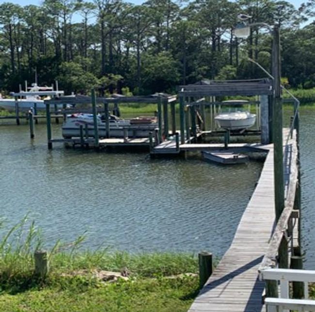 515 W Sawyer St, House other with 3 bedrooms, 3 bathrooms and 6 parking in St. George Island FL | Image 56