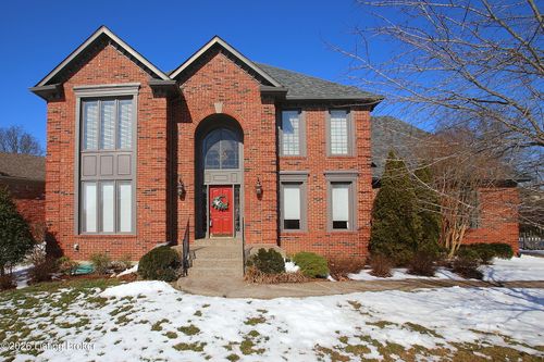 702 Lake Forest Pkwy, Louisville, KY, 40245-5124 | Card Image