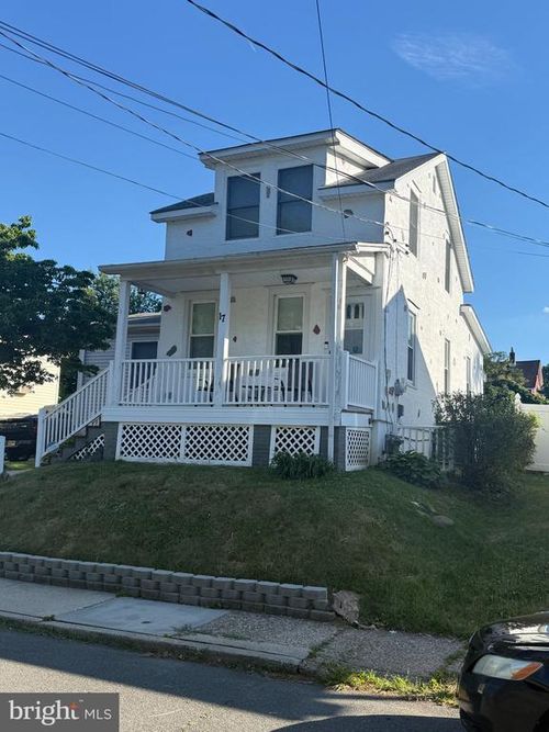 17 Hazelhurst Ave, EWING, NJ, 08638-3509 | Card Image