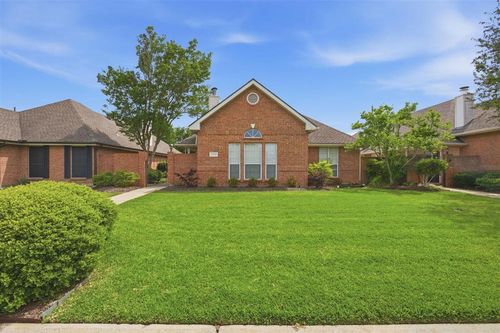 2505 Peace Dr, Lake Charles, LA, 70605-5165 | Card Image