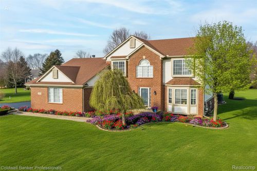 60628 Lyon Trl, South Lyon, MI, 48178-9055 | Card Image