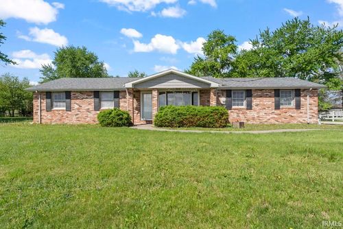 9967 N County Road 800 Road, Daleville, IN, 47334-9508 | Card Image