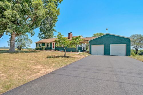 1084 Altice Rd, Moneta, VA, 24121-5629 | Card Image