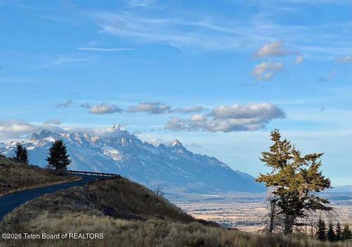 850 W Saddle Butte Drive, Jackson, WY, 83001 | Card Image