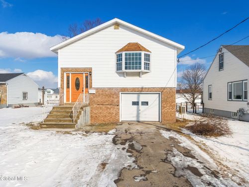 27 Grieme Ave, Amsterdam, NY, 12010-5817 | Card Image