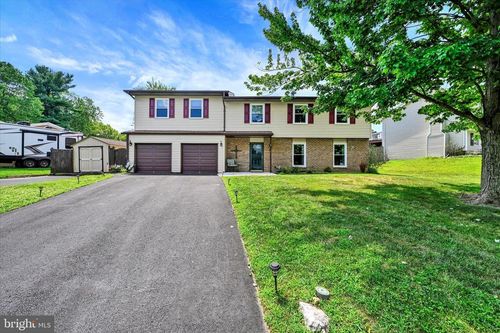 825 Yvette Dr, FOREST HILL, MD, 21050-2720 | Card Image