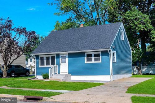 42 Baltusrol St, Hamilton, NJ, 08690-1602 | Card Image