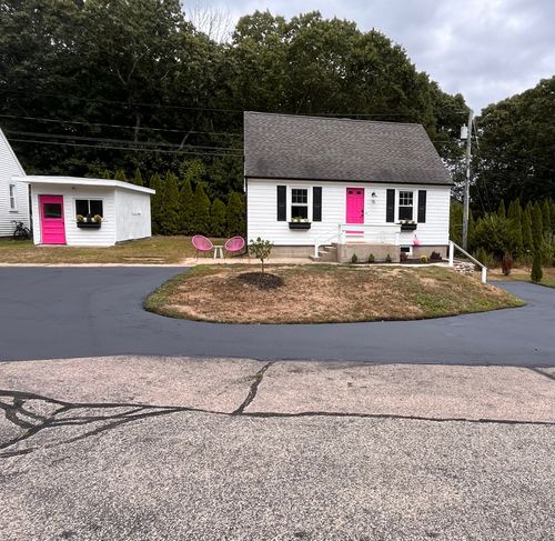 15 Faulise Ave, Pawcatuck, CT, 06379-1330 | Card Image