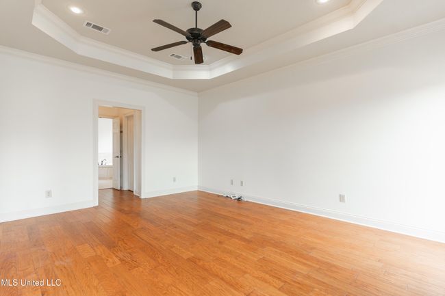 26-PrimaryBedroom | Image 35