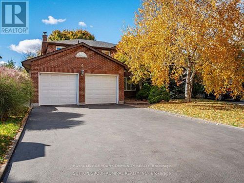 main-floor-51 Houseman Crescent, Richmond Hill (North Richvale), ON, L4C7R9 | Card Image
