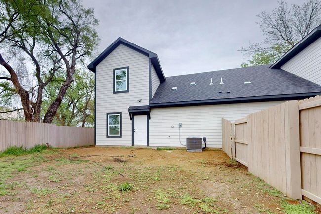 A - 1213 Mill St, House other with 3 bedrooms, 3 bathrooms and null parking in Gainesville TX | Image 35