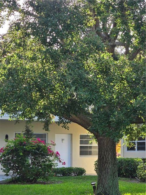 apt-105-31 Pine Arbor Ln, VERO BEACH, FL, 32962-4635 | Card Image