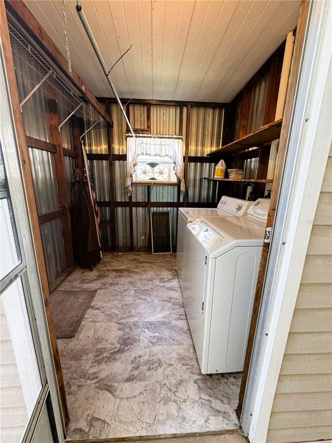 139 Royal Palm Dr, House other with 2 bedrooms, 2 bathrooms and null parking in LEESBURG FL | Image 39
