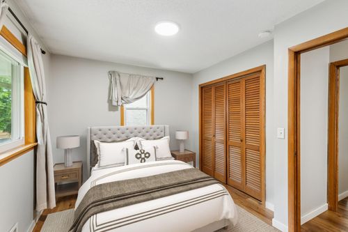 4532 Perry Ave N, Robbinsdale, MN, 55422-1133 | Card Image