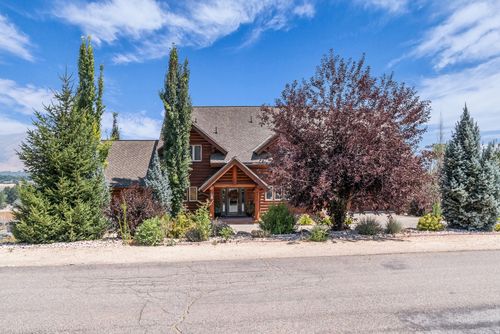 6704 E 1100 S, Huntsville, UT, 84317-9322 | Card Image