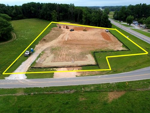 3005 Highway 46 S, Dickson, TN, 37055-3520 | Card Image