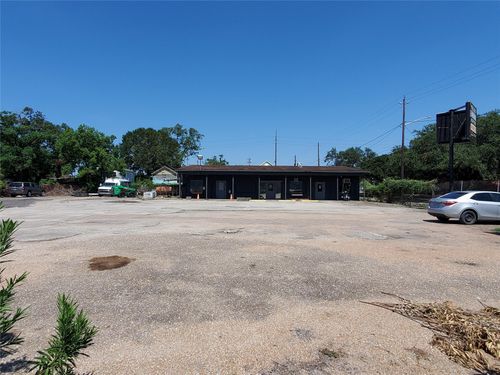 4615 Sherman St, Houston, TX, 77011-3022 | Card Image