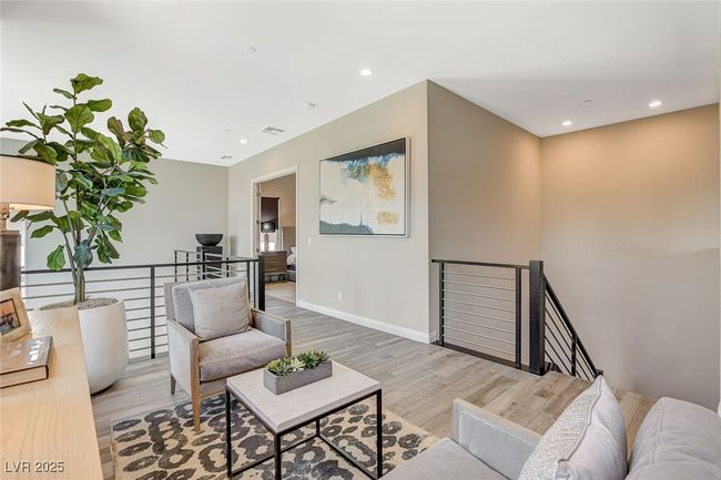 UNIT-1069 - 11280 Granite Ridge Dr, Condo with 4 bedrooms, 5 bathrooms and null parking in Las Vegas NV | Image 39