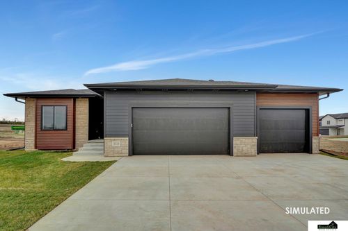 725 Courtyard Court, Ashland, NE, 68003 | Card Image
