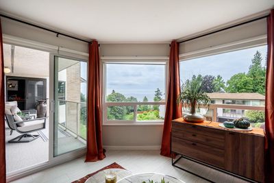 406 - 1350 Vidal St, Condo with 2 bedrooms, 2 bathrooms and 1 parking in White Rock BC | Image 3