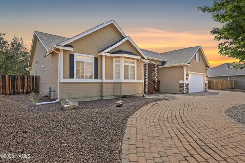 4340 Deer Springs Dr, Bellemont, AZ, 86015-5055 | Card Image
