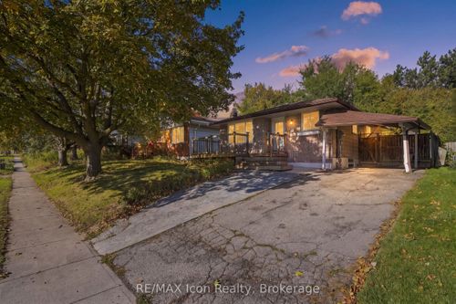 92 Hadati Rd, Guelph, ON, N1E6H2 | Card Image