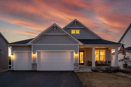 10811 40th St N, LAKE ELMO, MN, 55042-2226 | Card Image