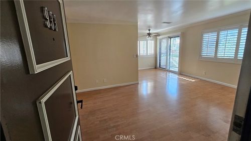 933-18149 Sundowner Way, Canyon Country, CA, 91387 | Card Image