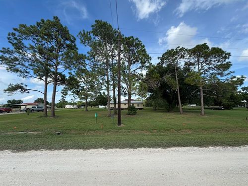 125 Tupelo S, Palacios, TX, 77465-6539 | Card Image