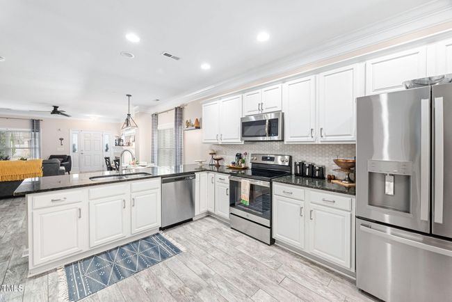 19-web-or-mls-992-ambergate-station | Image 12