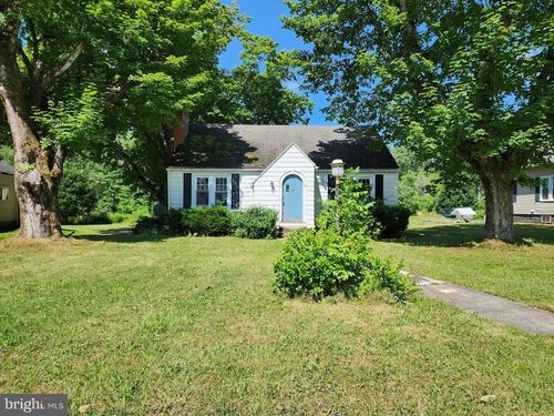 24 Sweitzer Dr, Duke Center, PA, 16729-9504 | Card Image