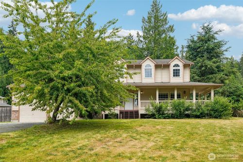 15619 85th Ave Nw, Stanwood, WA, 98292-5324 | Card Image