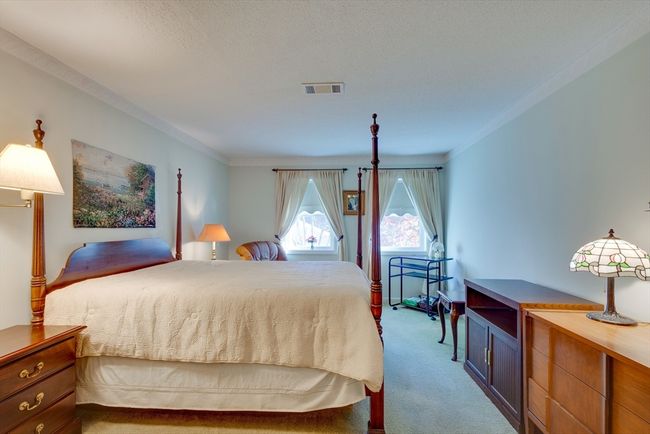 303 - 303 Tuckers Ln, Condo with 2 bedrooms, 2 bathrooms and 1 parking in Hingham MA | Image 17