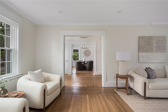 175 Freeman Pkwy, House other with 5 bedrooms, 4 bathrooms and 5 parking in Providence RI | Image 13
