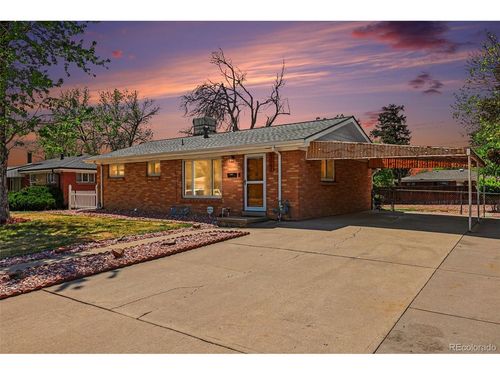 3061 Worchester St, Aurora, CO, 80011-2024 | Card Image