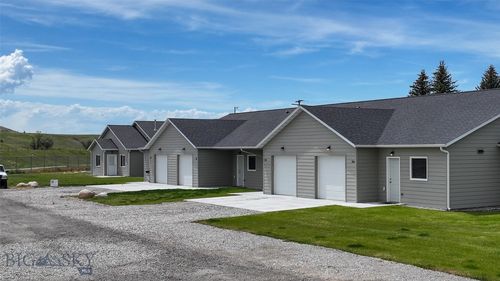 310 W 9th Ave, Big Timber, MT, 59011 | Card Image