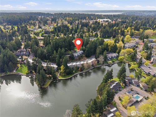 apt-259-6352 137th Pl Ne, Redmond, WA, 98052-4553 | Card Image