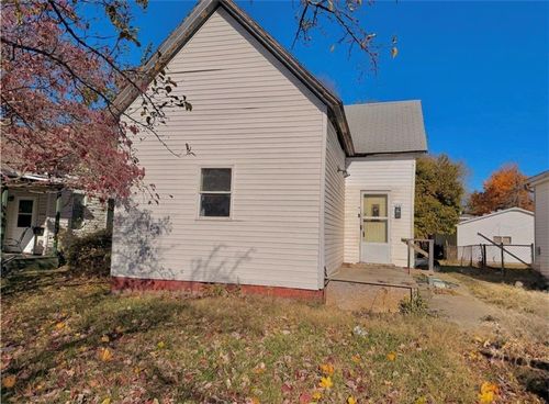 1646 E Wood St, Decatur, IL, 62521-2969 | Card Image