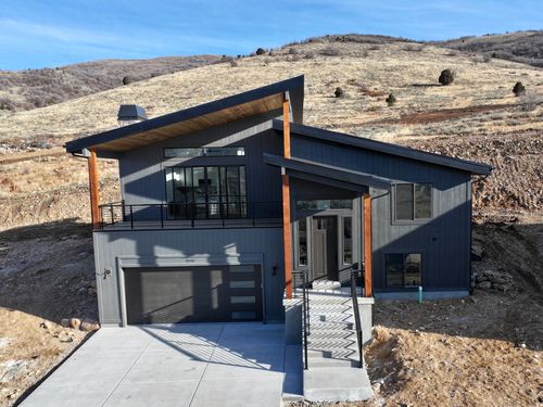 28-4646 N Seven Bridges Rd, Eden, UT, 84310-6862 | Card Image