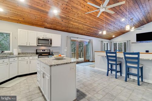 2767 Cove Lake St, LUSBY, MD, 20657-2445 | Card Image