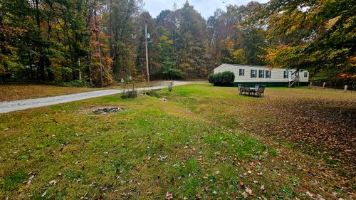 273 Henry Bidwell Ln, Decatur, TN, 37322-4812 | Card Image