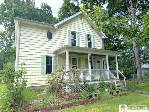 3 Jaekle Ave, Silver Creek, NY, 14136-1506 | Card Image