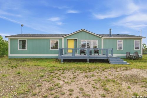 247 Pr 4550, Hondo, TX, 78861 | Card Image