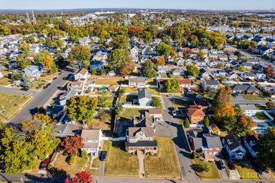 100 Prospect Avenue, House other with 8 bedrooms, 4 bathrooms and null parking in Woodbridge Proper NJ | Image 2