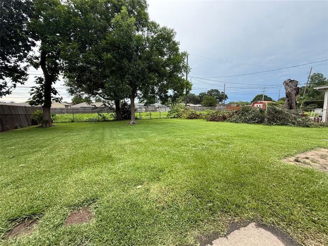 1001 Orrel Dr, House other with 3 bedrooms, 1 bathrooms and 1 parking in Pasadena TX | Image 12