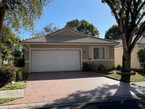 6352 Nw 36th Ave, Coconut Creek, FL, 33073-2065 | Card Image